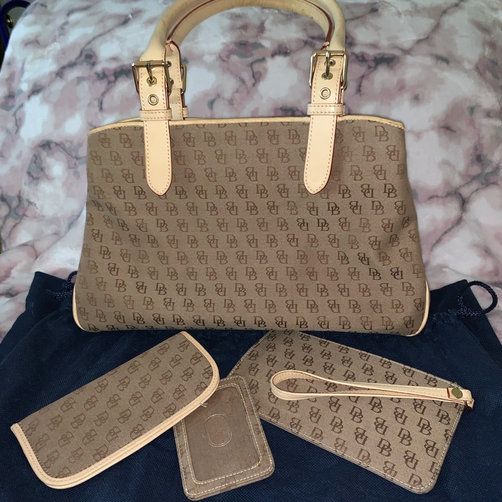 Vintage Dooney & Bourke Satchel
